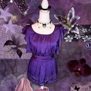 Vintage Y2K Whimsygoth Fairycore Purple Flowy Chiffon Satin Ruffle Top